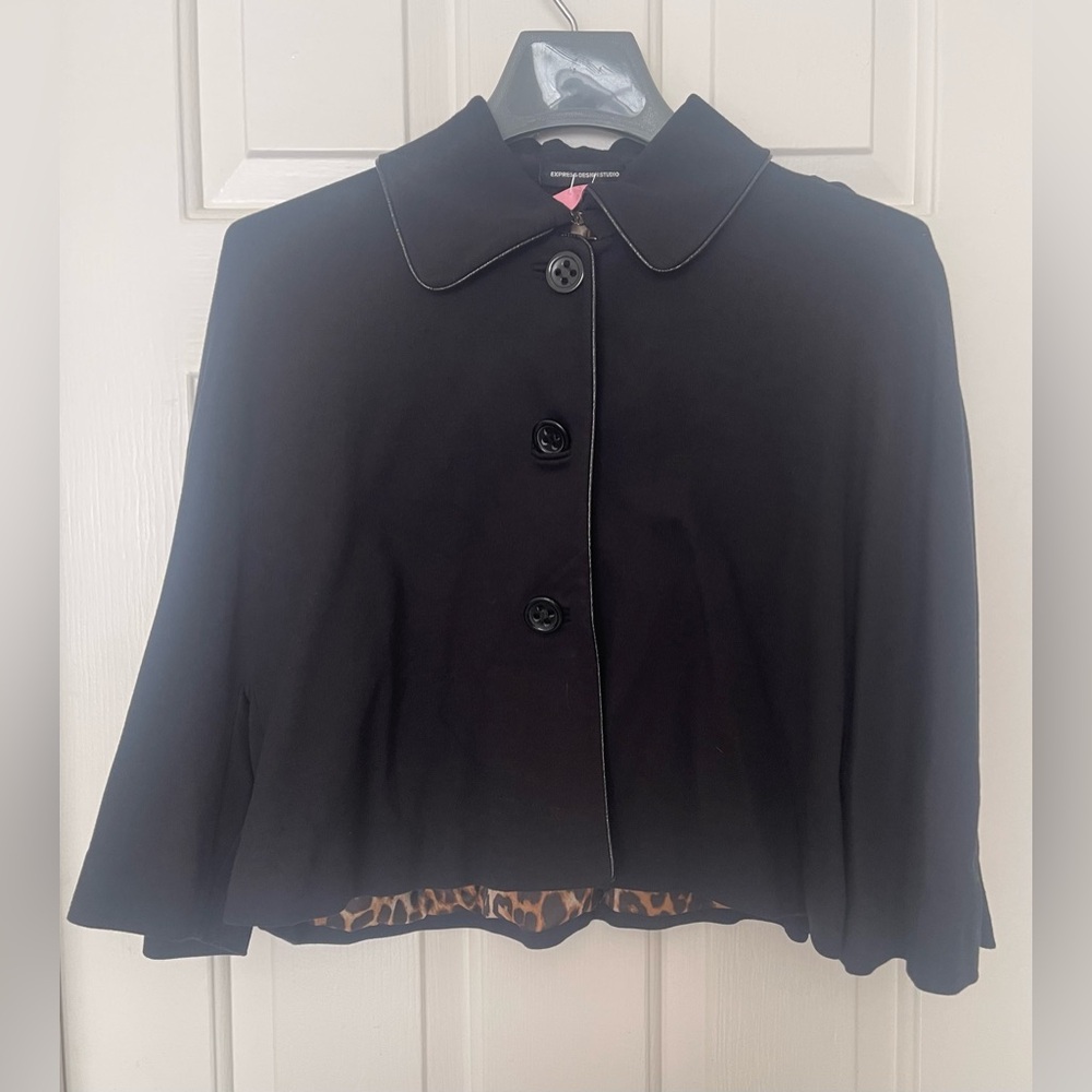 Express Black Button-Up Cape/Jacket with Leopard Lining - Small - Dry-cleaned
